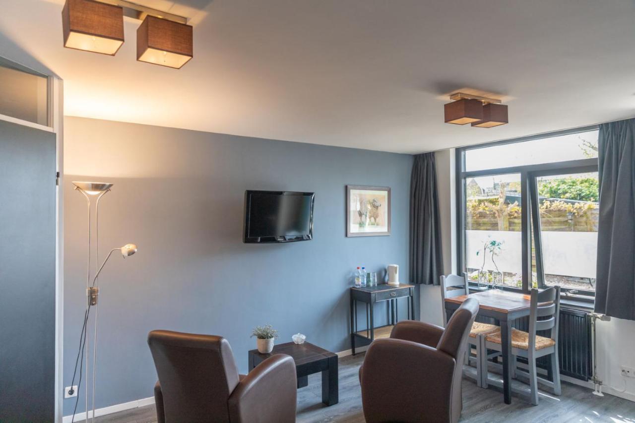 Hotel-Restaurant Loodsmans Welvaren Bv Den Hoorn  Bagian luar foto