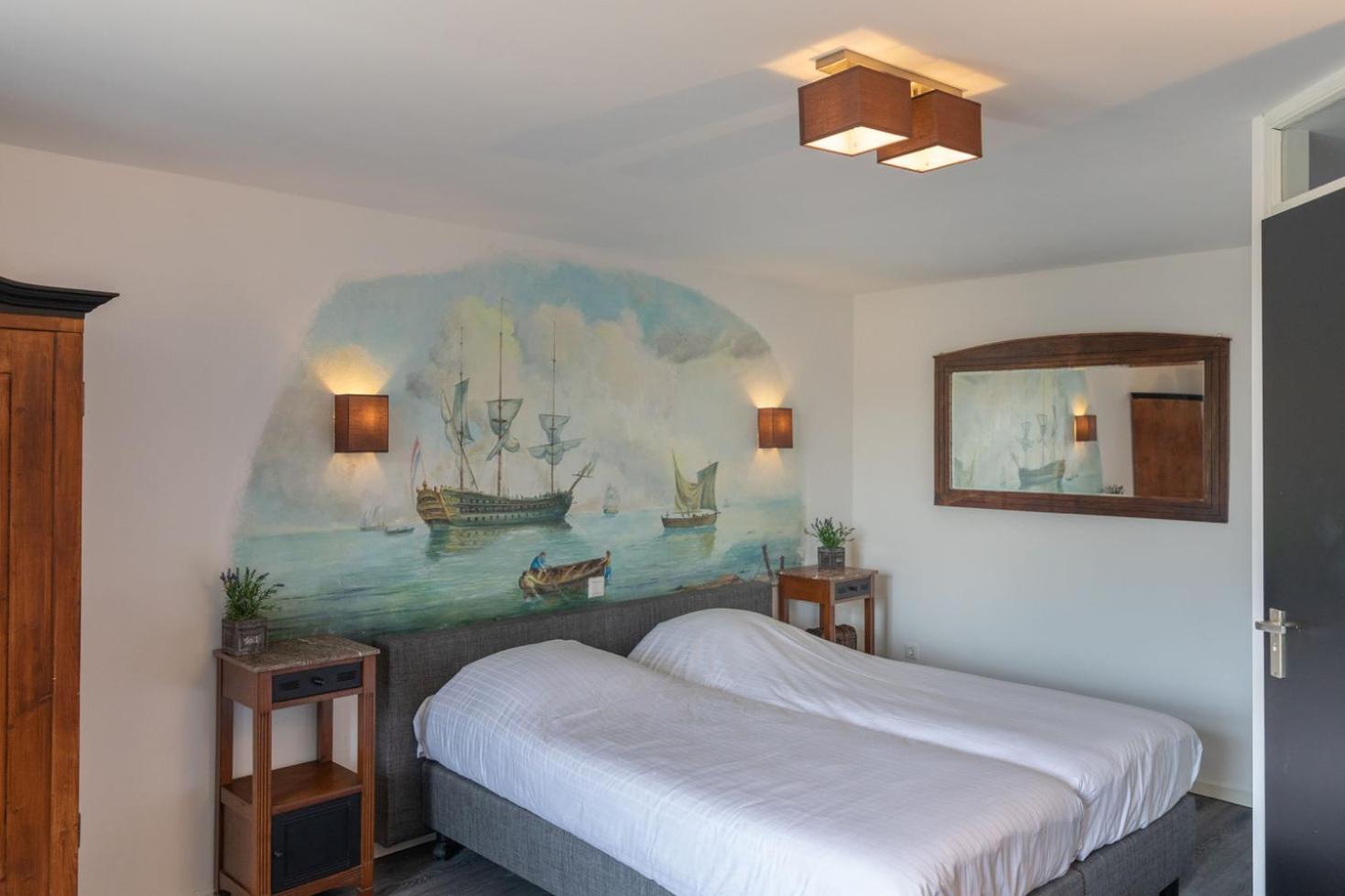 Hotel-Restaurant Loodsmans Welvaren Bv Den Hoorn  Bagian luar foto