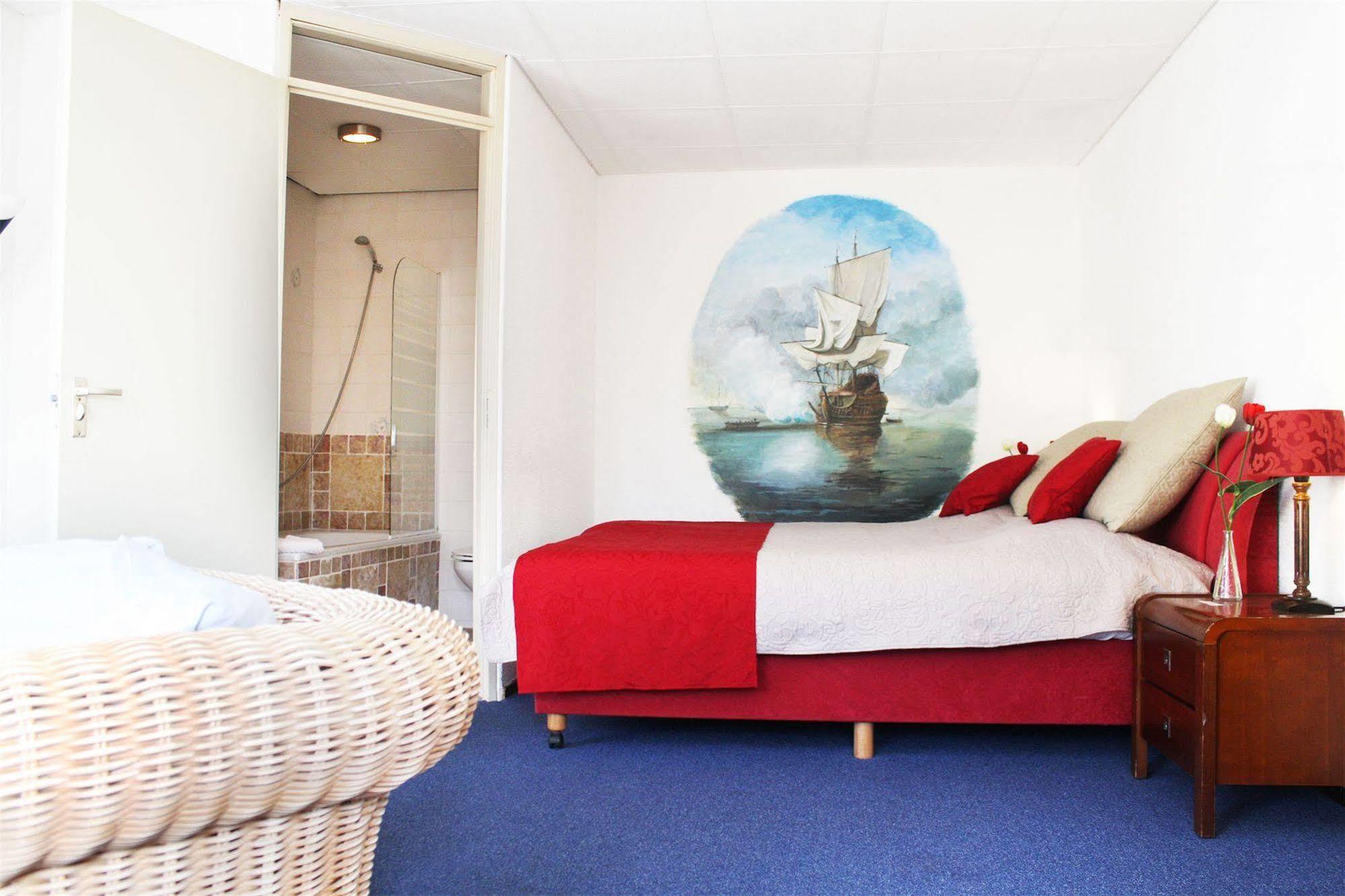 Hotel-Restaurant Loodsmans Welvaren Bv Den Hoorn  Bagian luar foto